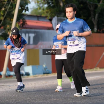 Runner Photo 3505094
