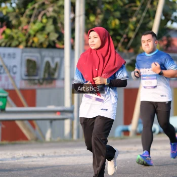 Runner Photo 3505134