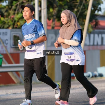 Runner Photo 3505143