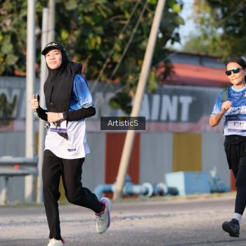 Runner Photo 3505170