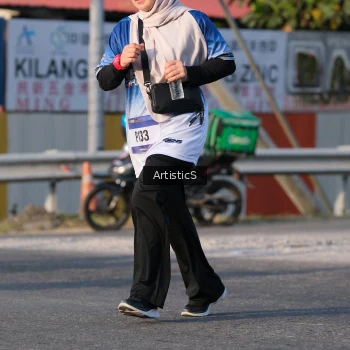 Runner Photo 3505216