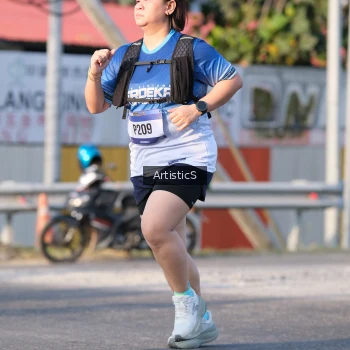 Runner Photo 3505244