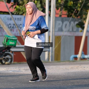 Runner Photo 3505251