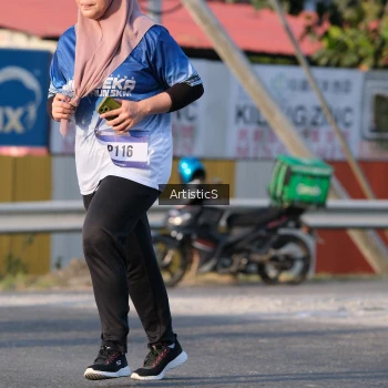 Runner Photo 3505255