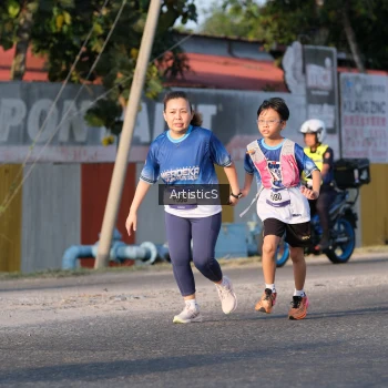 Runner Photo 3505279