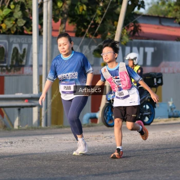 Runner Photo 3505286