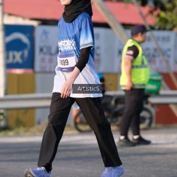 Runner Photo 3505331