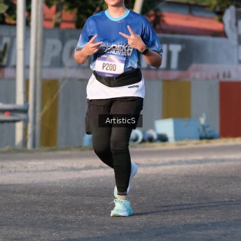 Runner Photo 3505345
