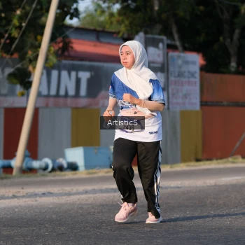 Runner Photo 3505363