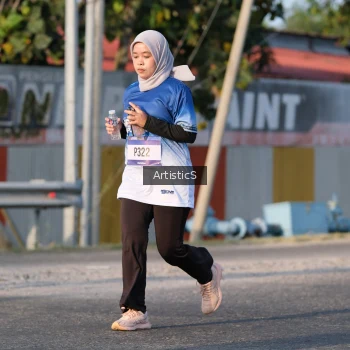 Runner Photo 3505386