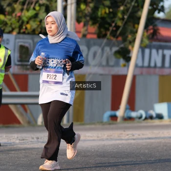 Runner Photo 3505391