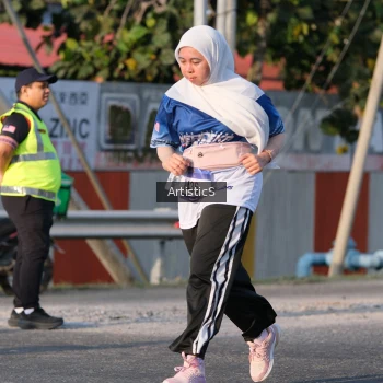 Runner Photo 3505394