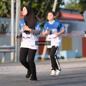 Runner Photo 3505396