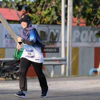 Runner Photo 3505434