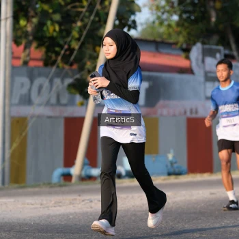 Runner Photo 3505451