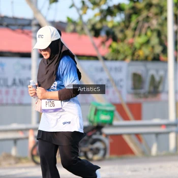 Runner Photo 3505458