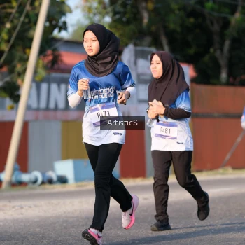 Runner Photo 3505467
