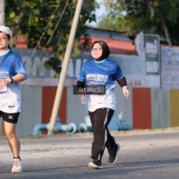 Runner Photo 3505517