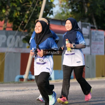 Runner Photo 3505535