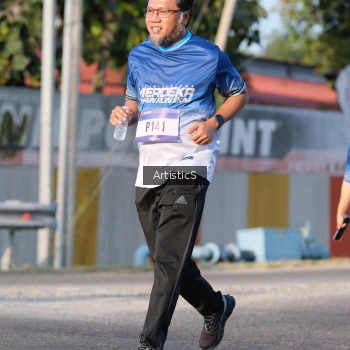 Runner Photo 3505545