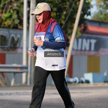 Runner Photo 3505556
