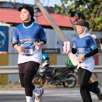 Runner Photo 3505572