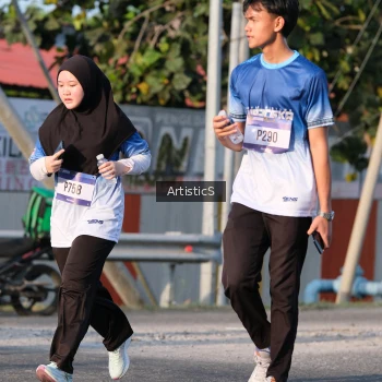 Runner Photo 3505581