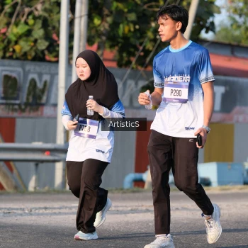 Runner Photo 3505583