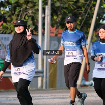 Runner Photo 3505587
