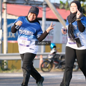 Runner Photo 3505599
