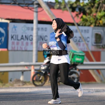Runner Photo 3505689