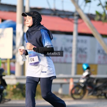 Runner Photo 3505719