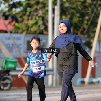 Runner Photo 3505743