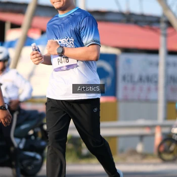 Runner Photo 3505744