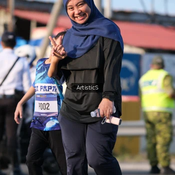 Runner Photo 3505749