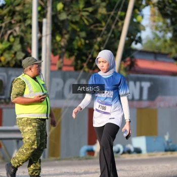 Runner Photo 3505753