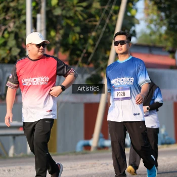 Runner Photo 3505766