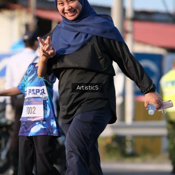 Runner Photo 3505792