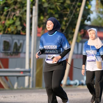 Runner Photo 3505805
