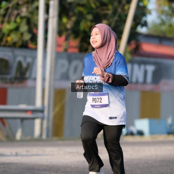 Runner Photo 3505850