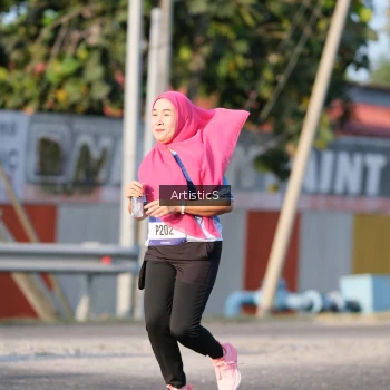 Runner Photo 3505869