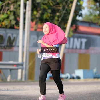 Runner Photo 3505870