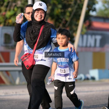 Runner Photo 3505975