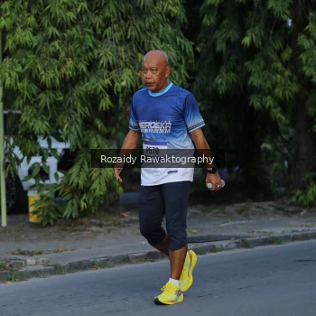 Runner Photo 3505990