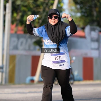 Runner Photo 3506002