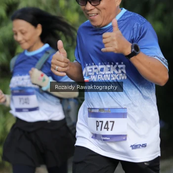 Runner Photo 3506010