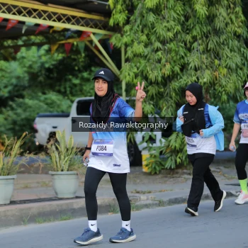 Runner Photo 3506011