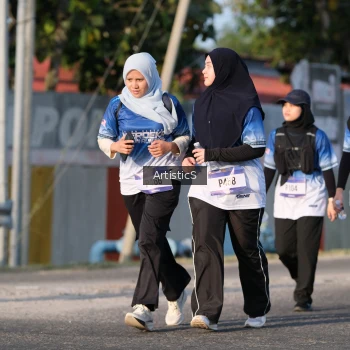 Runner Photo 3506017