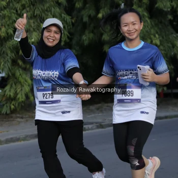 Runner Photo 3506027