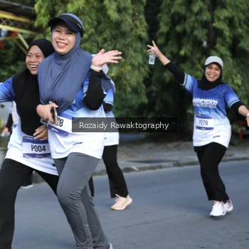 Runner Photo 3506029